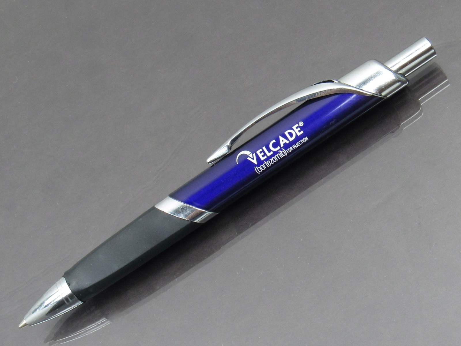 Triangular Beauty Velcade PEN Drug Rep Pharmaceutical Promo Medical Advertising