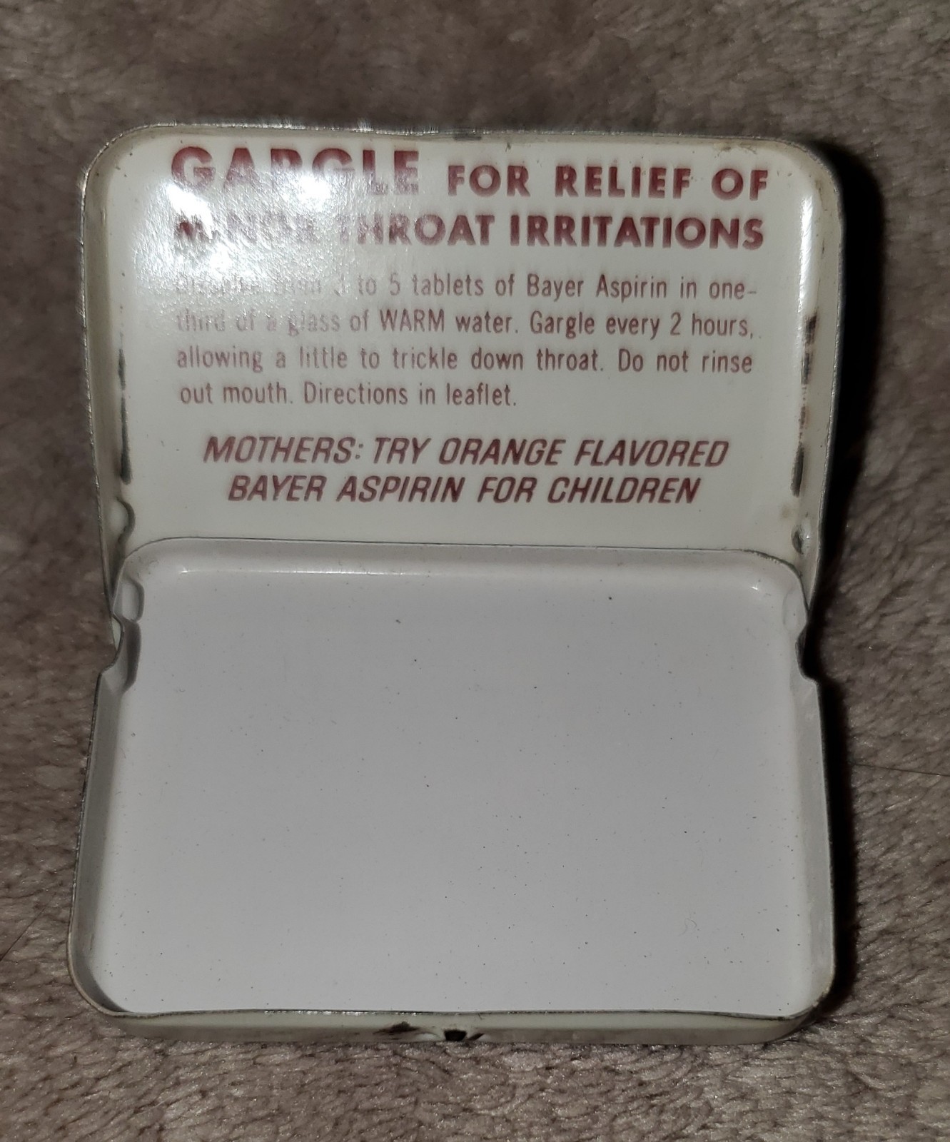 Vintage Bayer Aspirin Tin 12 Tablets Yellow Brown Pocket Metal Case Made in USA