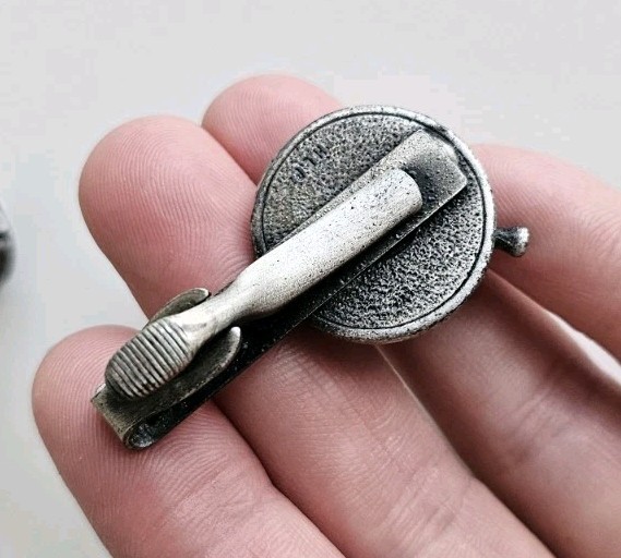 Vintage Pharmacist Tie Bar & Single Cufflink Set RX Apothecary Mortar Pestle