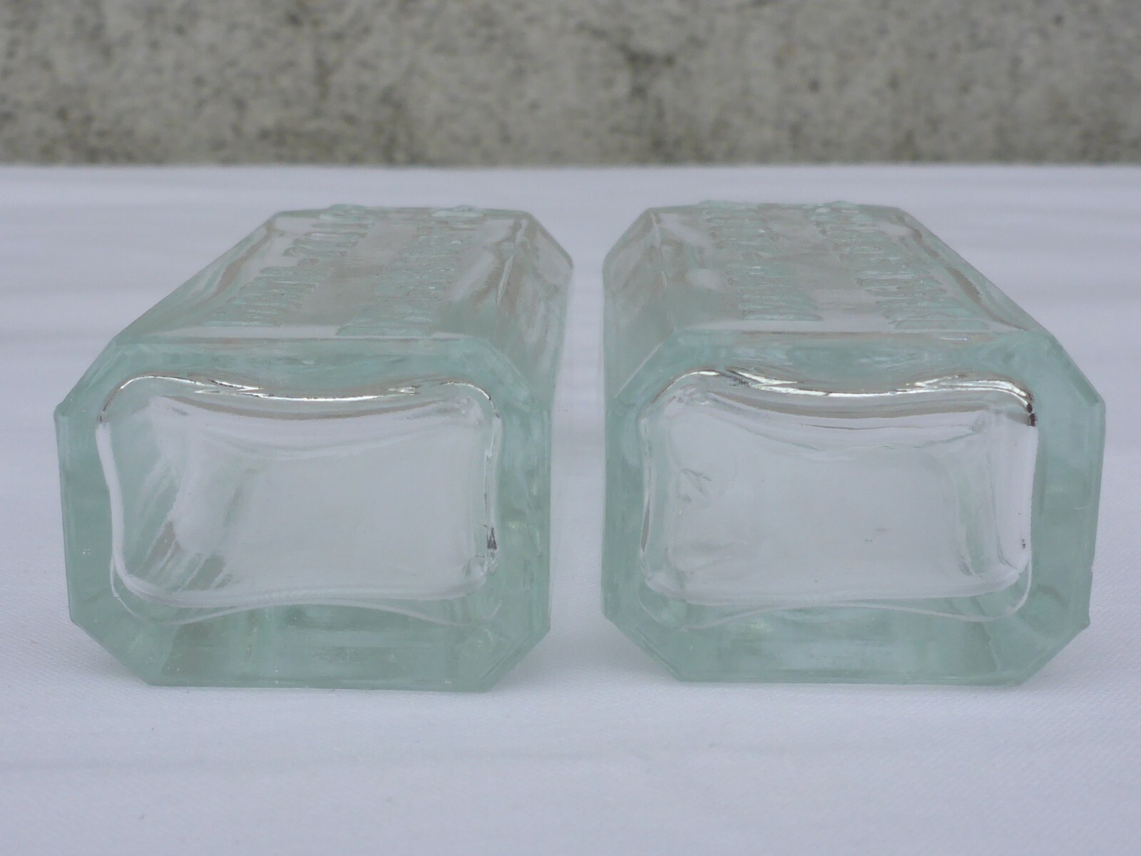 2X Old Small Medicine Glass Pharmacy Apothecary Bottle Maria Zeller Magnet Drops