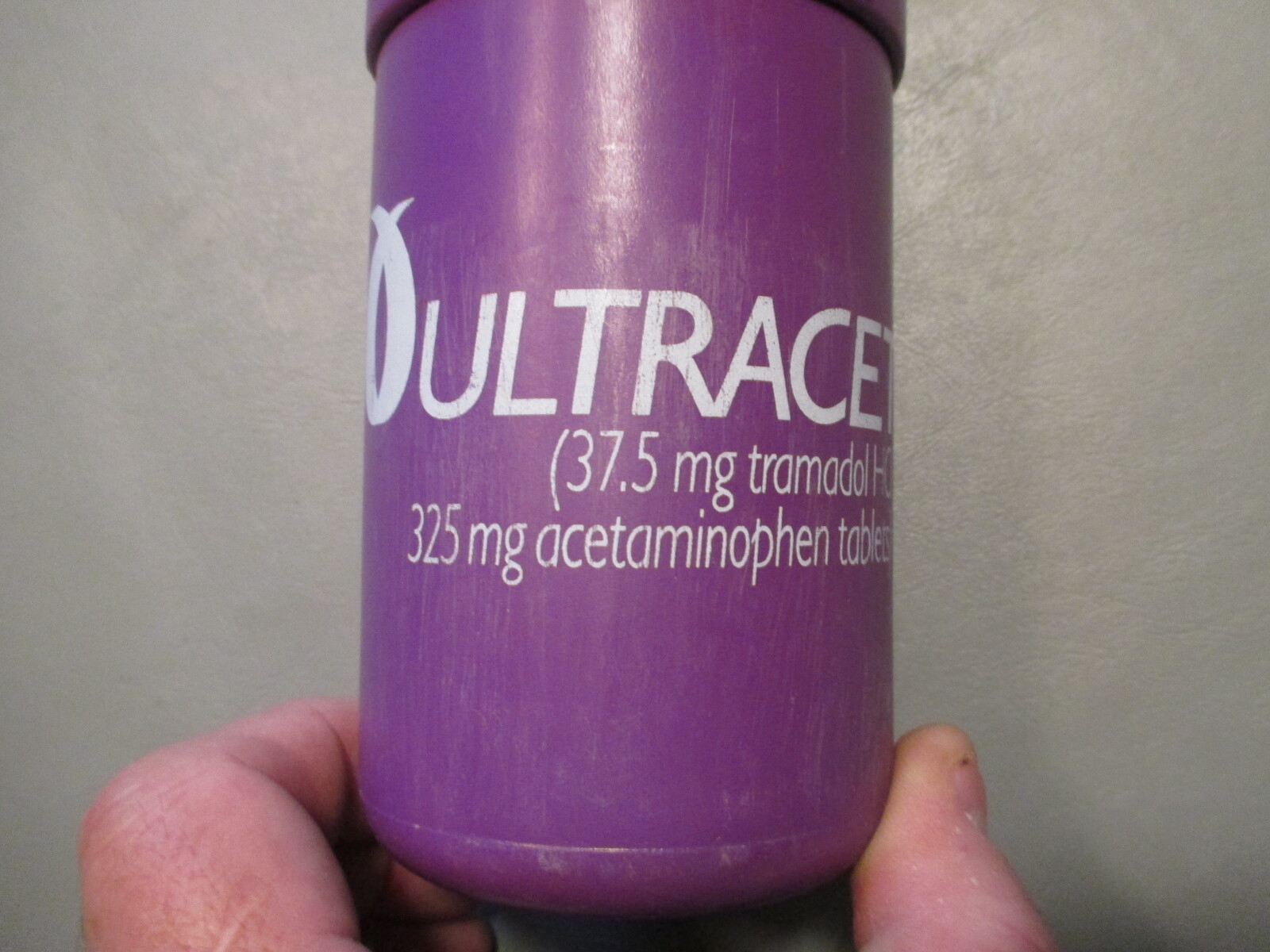 Ultracet Drug Rep Purple Plastic Water Bottle