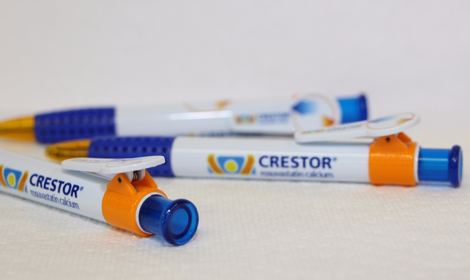 3 Crestor Pharmaceutical Pens White, Orange, and Blue New in Sleeve