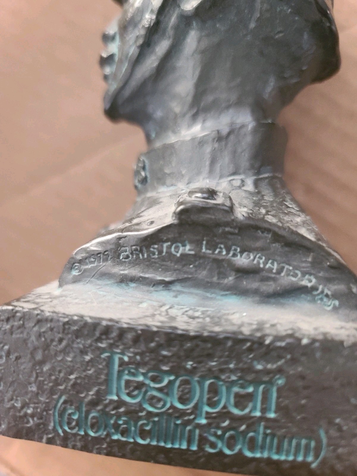 1977 The Oxford Bobby Resin Bust Bristol Laboratories Tegopen Promotional Statue