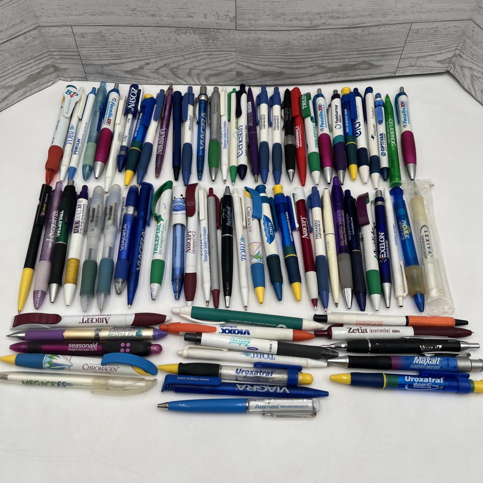 Lot of 76 Pharmaceutical Drug Rep Pens – Mixed Brands Promo Advertising Bulk