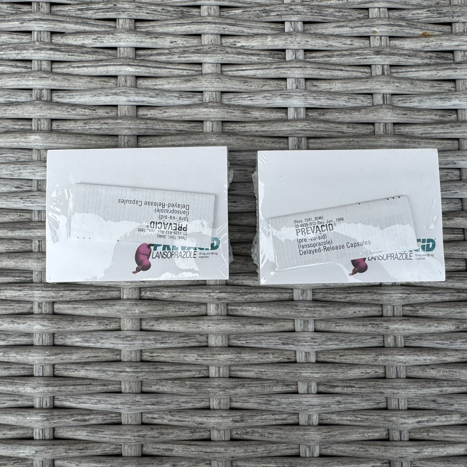 Prevacid Post-it Notes Sealed Lot of 2 -5 Pack Merck Stomach + Literature Insert