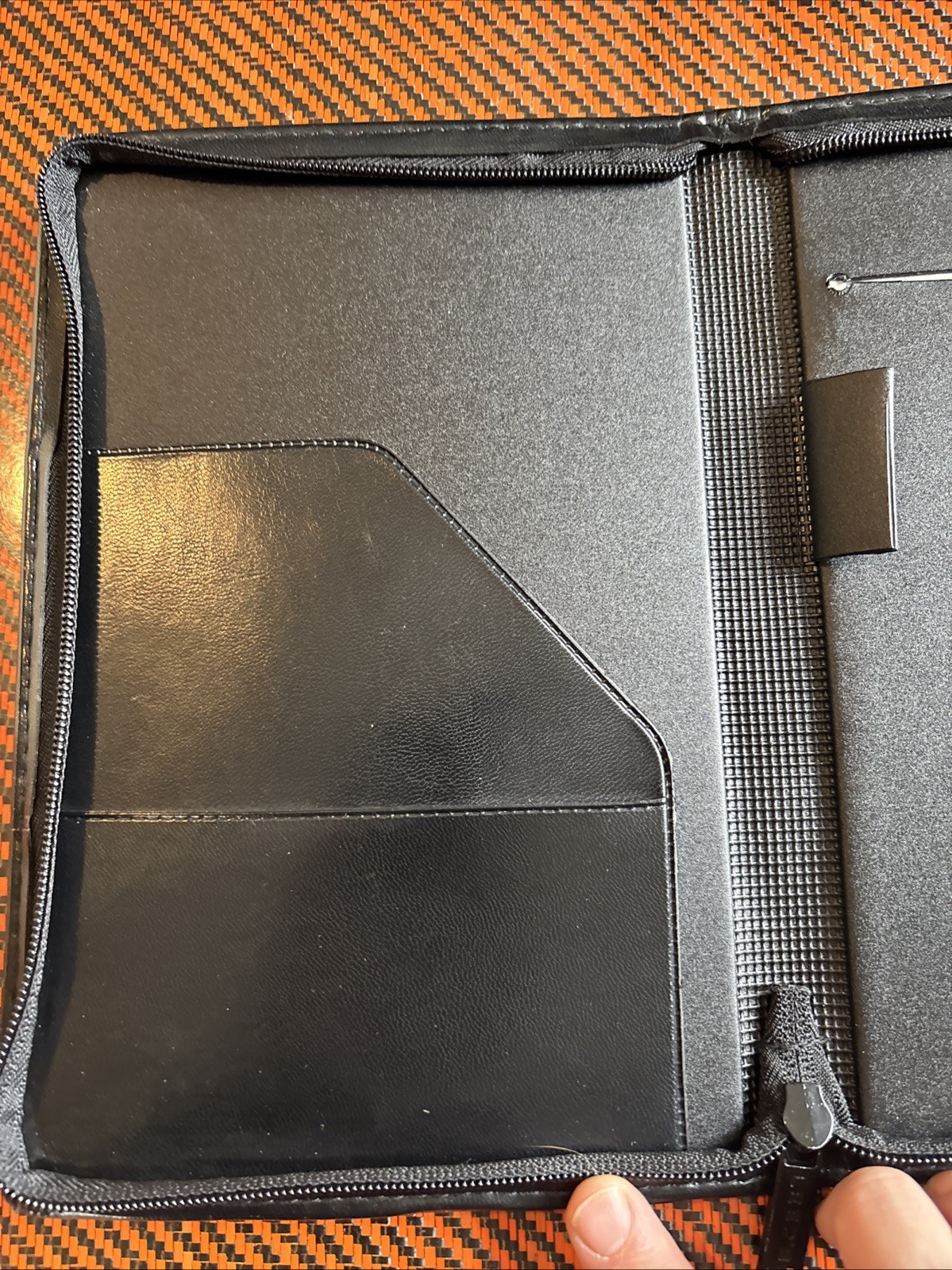 Depuy Johnson & Johnson Co. Leather Leeds Notebook Organizer Leather Black Rare
