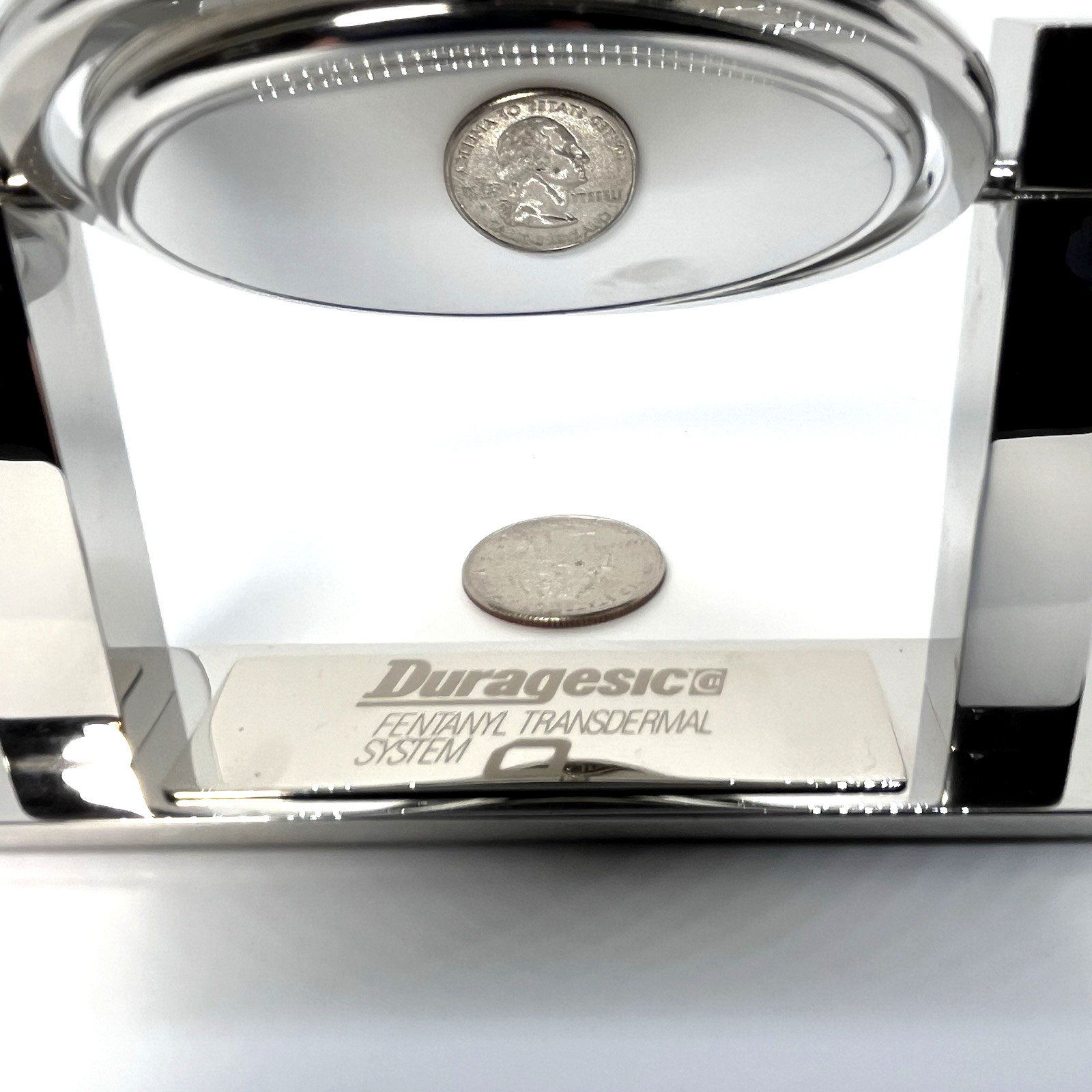 Duragesic Fentanyl Executive Desk Clock – Pharmaceutical Drug Rep Promo – Rare