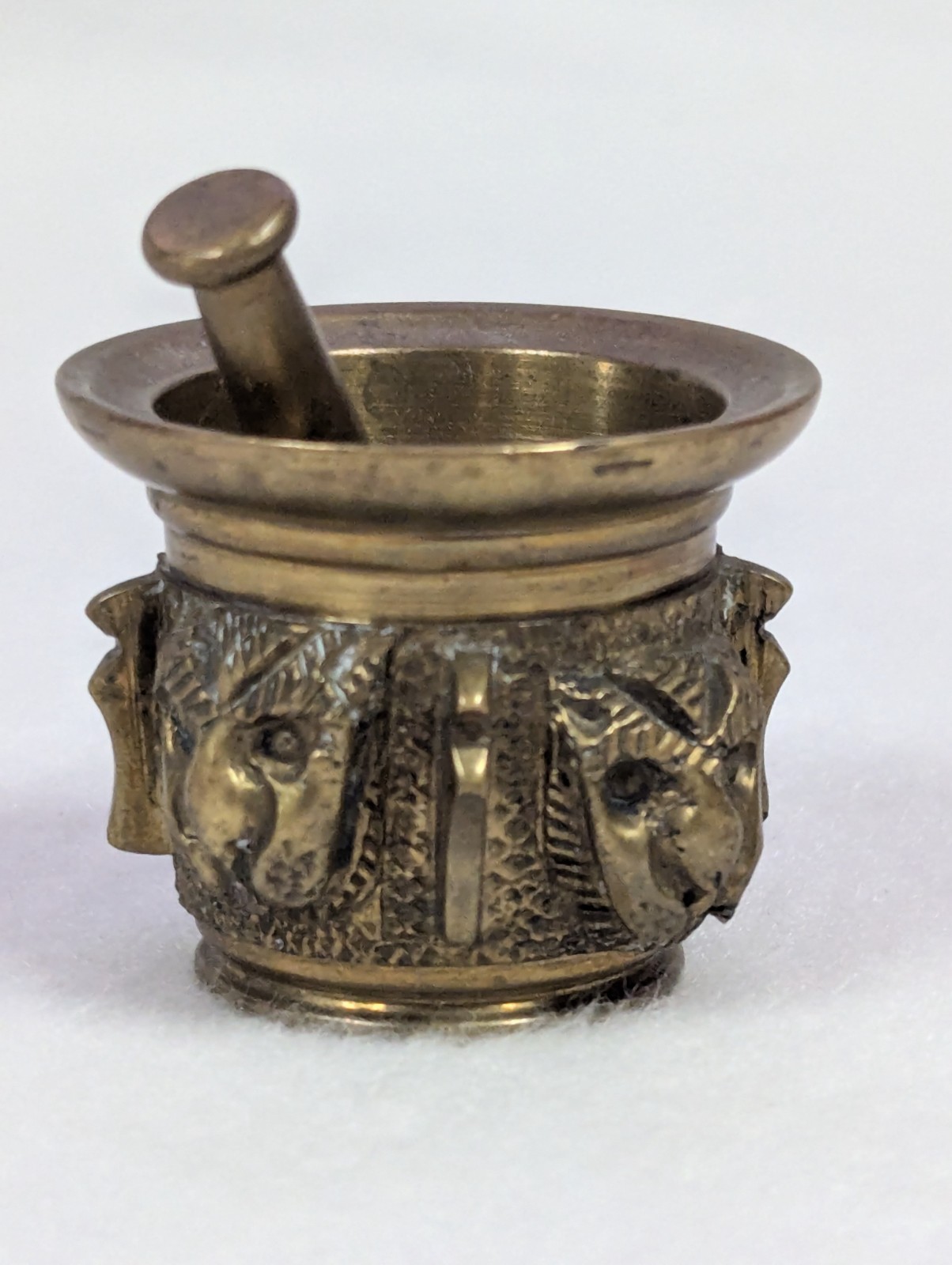 Vintage Brass Lion Head Mortar & Pestle Apothecary ~ Small 2″ 5 oz. Collectible