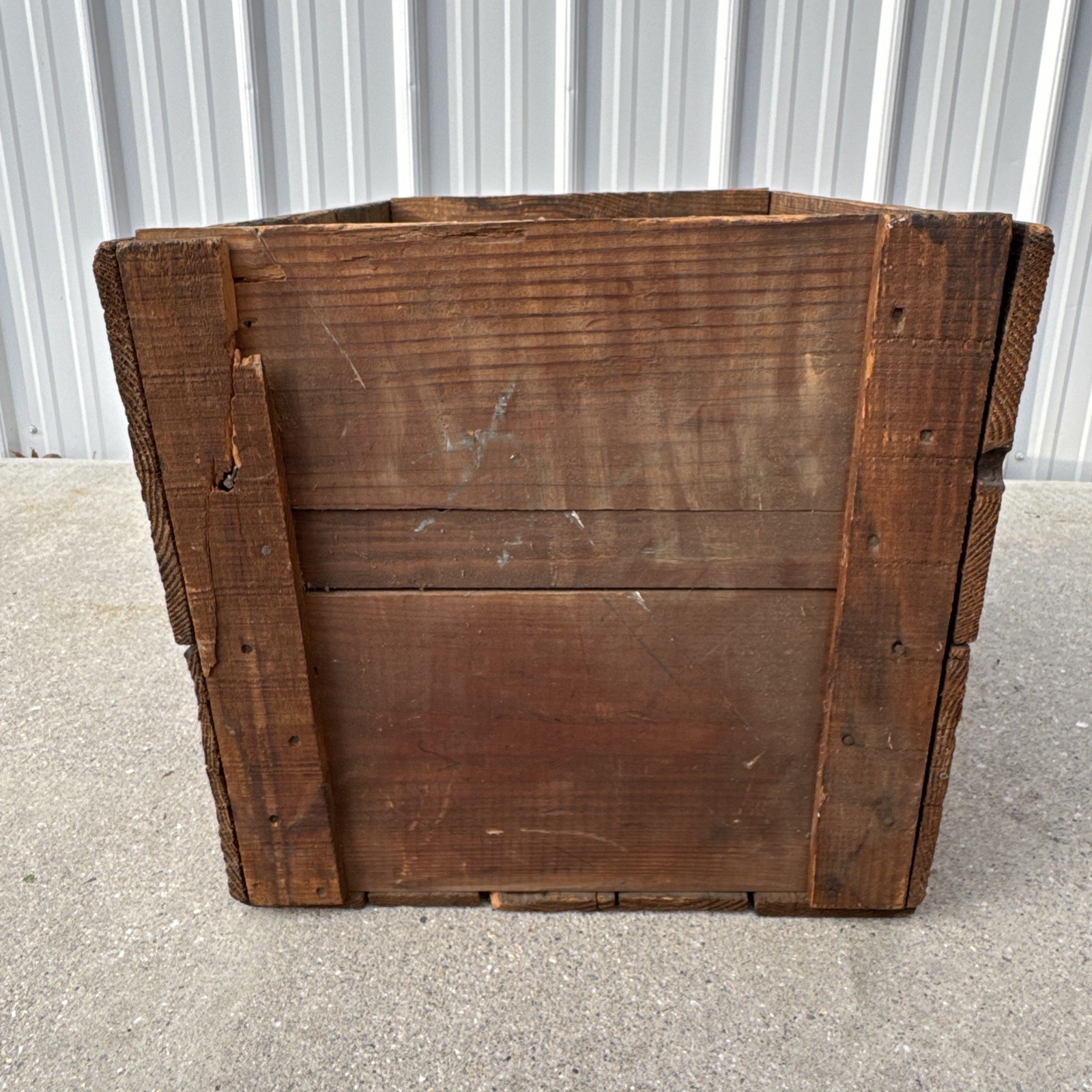 Antique Shoemaker & Busch Wholesale Druggist Wooden Crate Philadelphia, PA