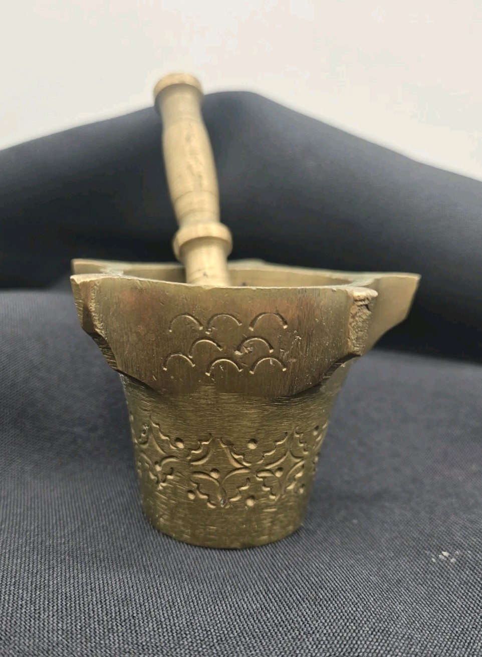 Vintage Solid Brass Mortar And Pestle, 2 X 2.75 And 3.75Inches