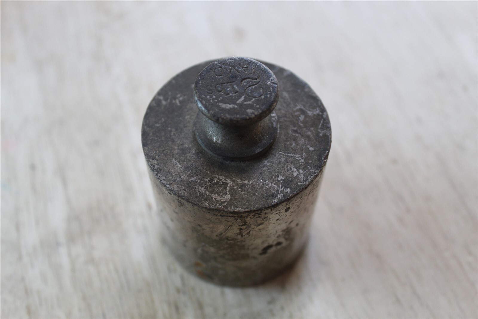 VINTAGE 2 POUND STEEL? WEIGHT USED