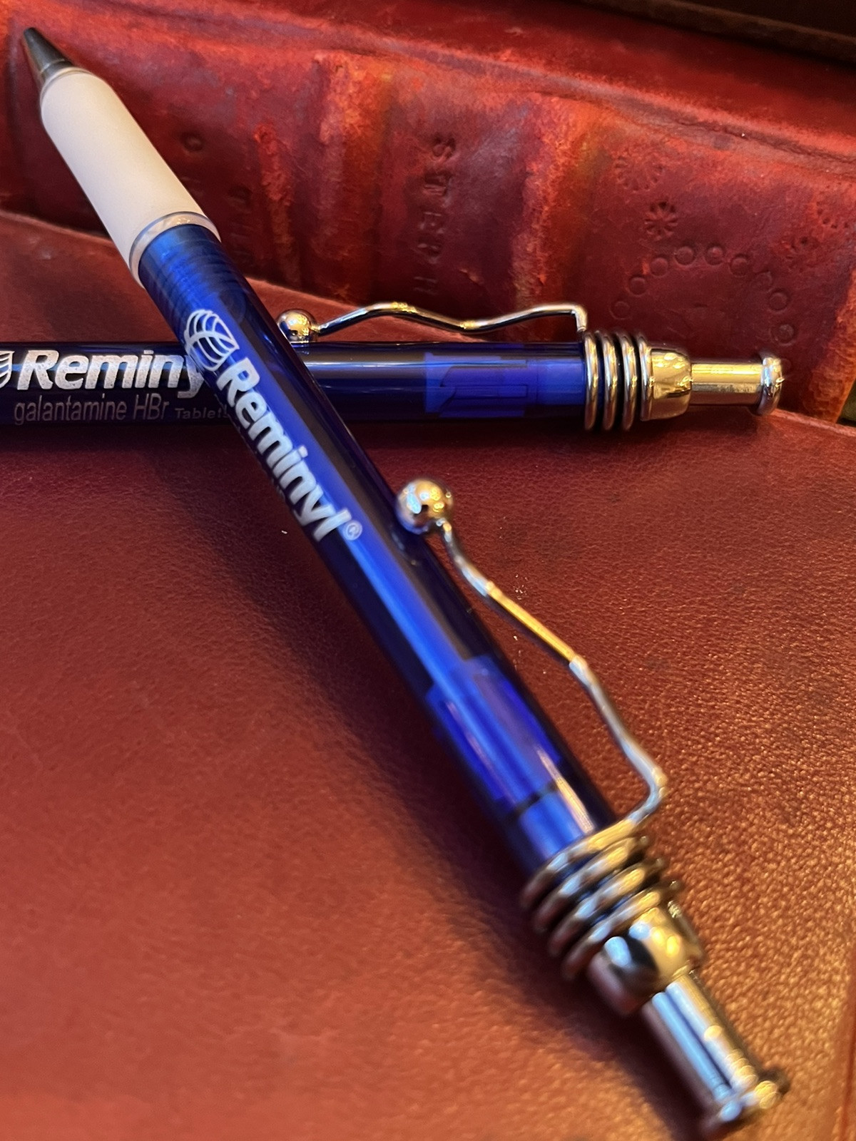 2 Reminyl Pharmaceutical Drug Rep Pens. Write