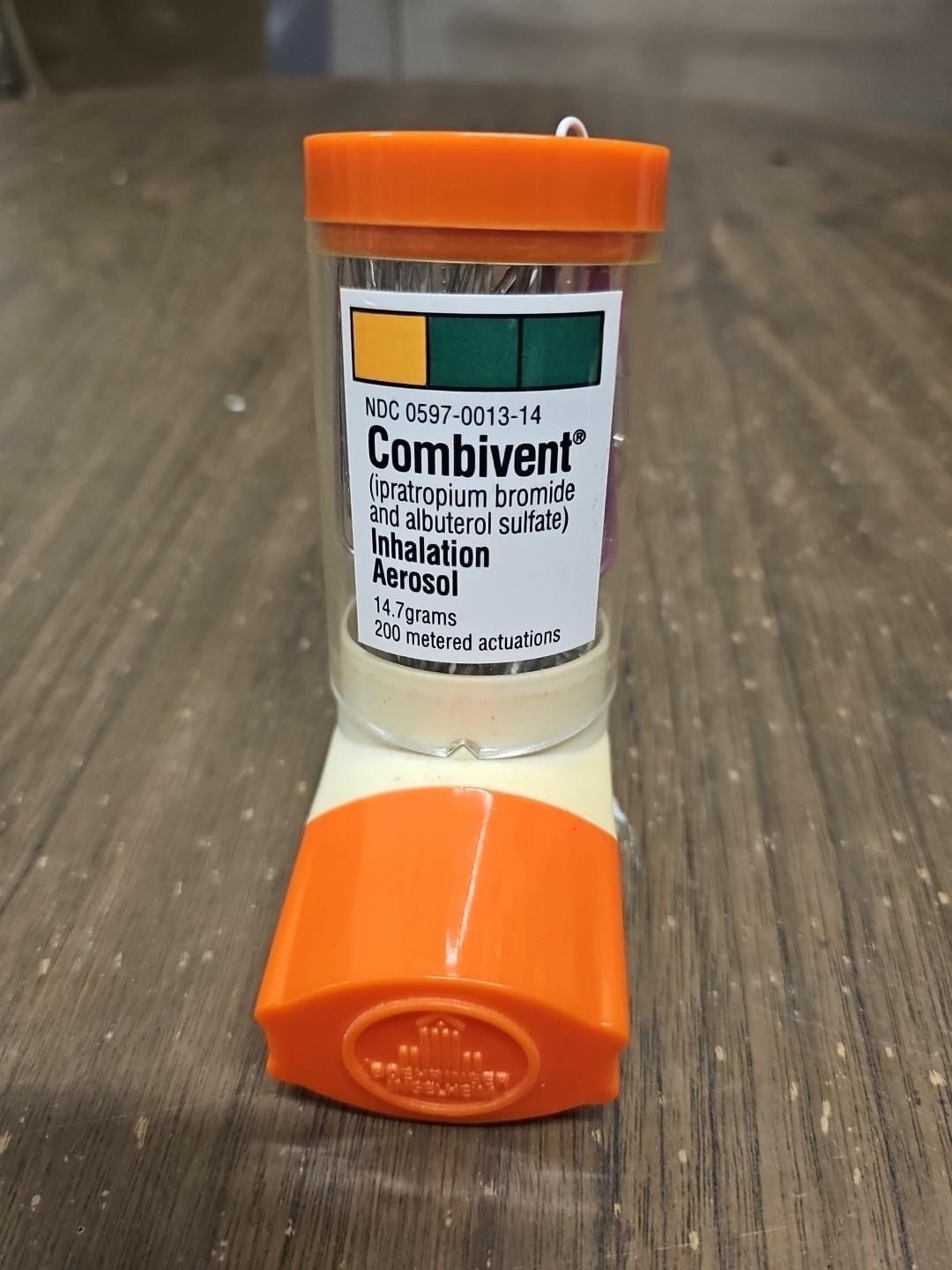 Vintage Combivent Inhaler Pharmaceutical Drug Rep Promotional Paperclip Holder
