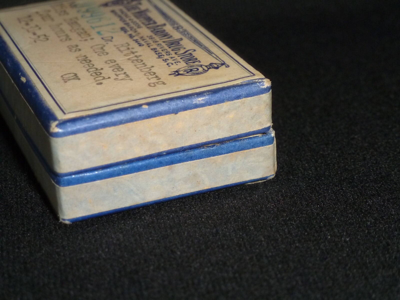 Vintage Charleston Naval Base, SC Hinged Drug Store Pharmacy Pill Box – Navy
