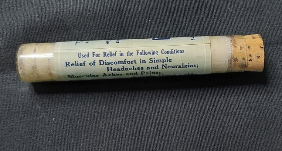 NOS Medicine Glass Bottle Blackburn’s SU-THOL Headache Cold Blackburn Dayton OH