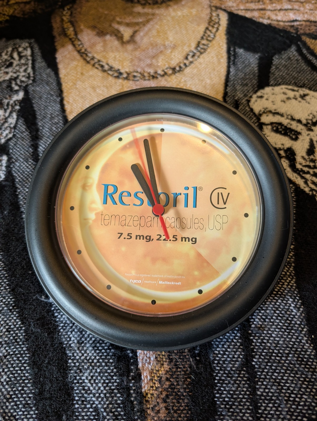 Vntg Restoril Drug CIV Temazepam Brand Promo Battery operated Wall Clock 80s