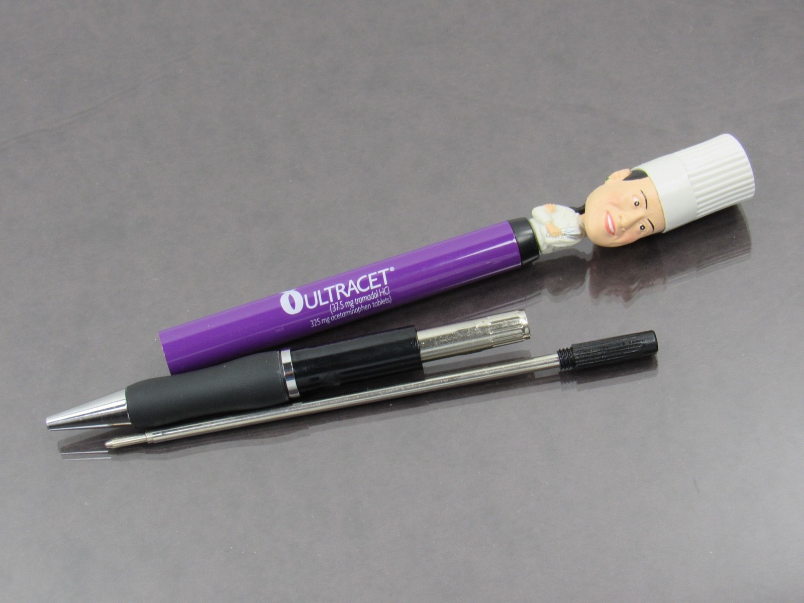 Ultracet Metal Twist PEN Drug Rep Pharmaceutical Promo Unique Chef Head Topper