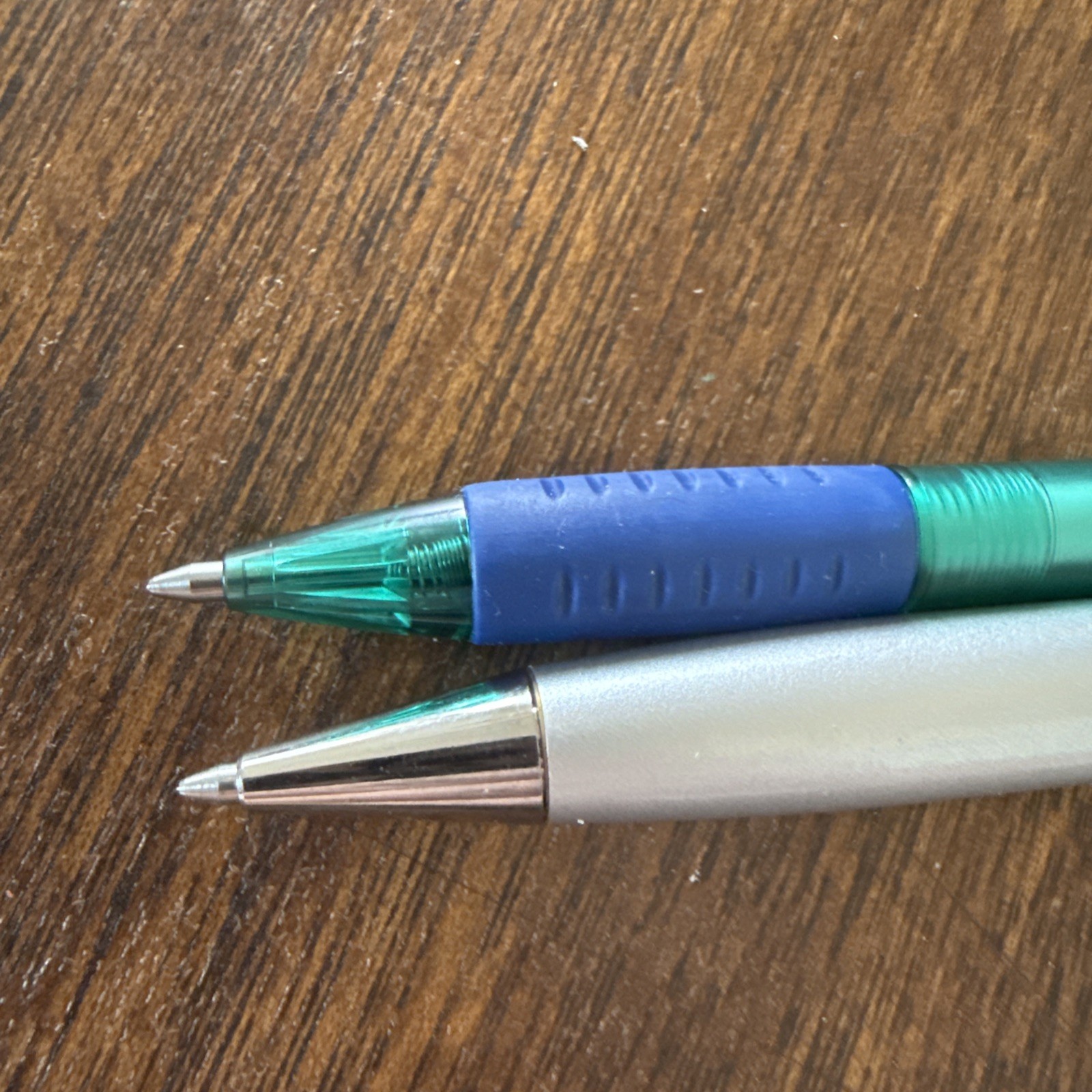 2 Vintage Zoloft Promo Pen Pharmaceutical Drug Rep Metal Click Plastic Working