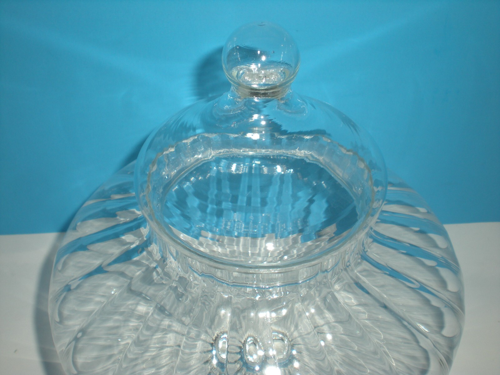 9″ Apothecary Jar Canister Circus Tent Lid Ribbed vtg Empoli Candy container