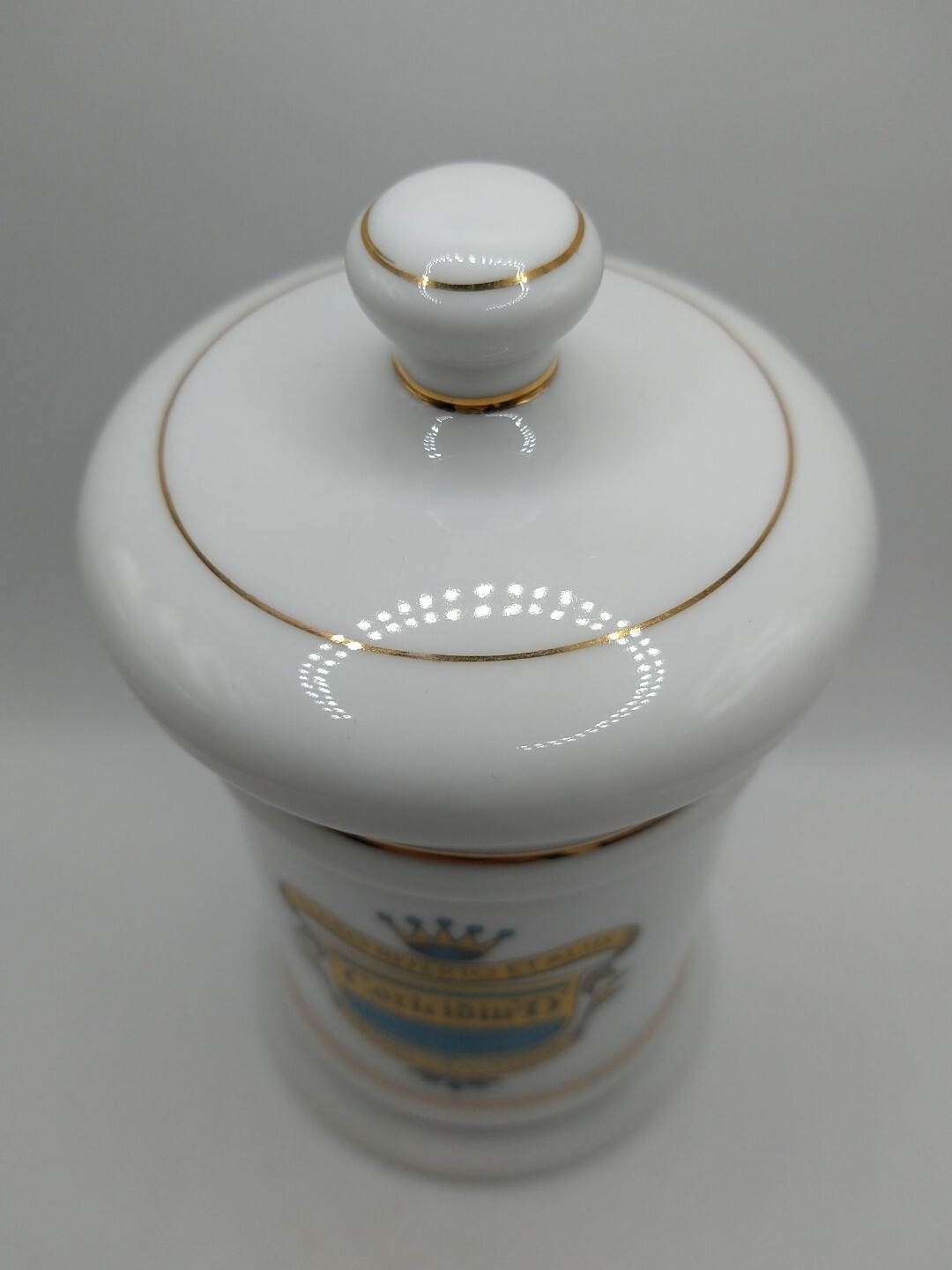 Vintage Coricidin D Porcelain Ceramic Gold Trim Pharmacy Apothecary Jar Japan 6″