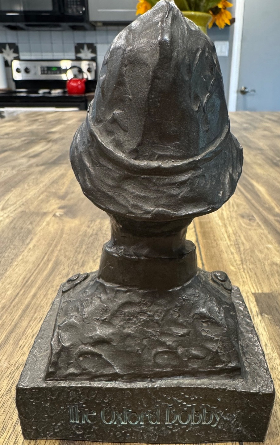 1977 The Oxford Bobby Resin Bust Bristol Laboratories Tegopen Promotional Statue