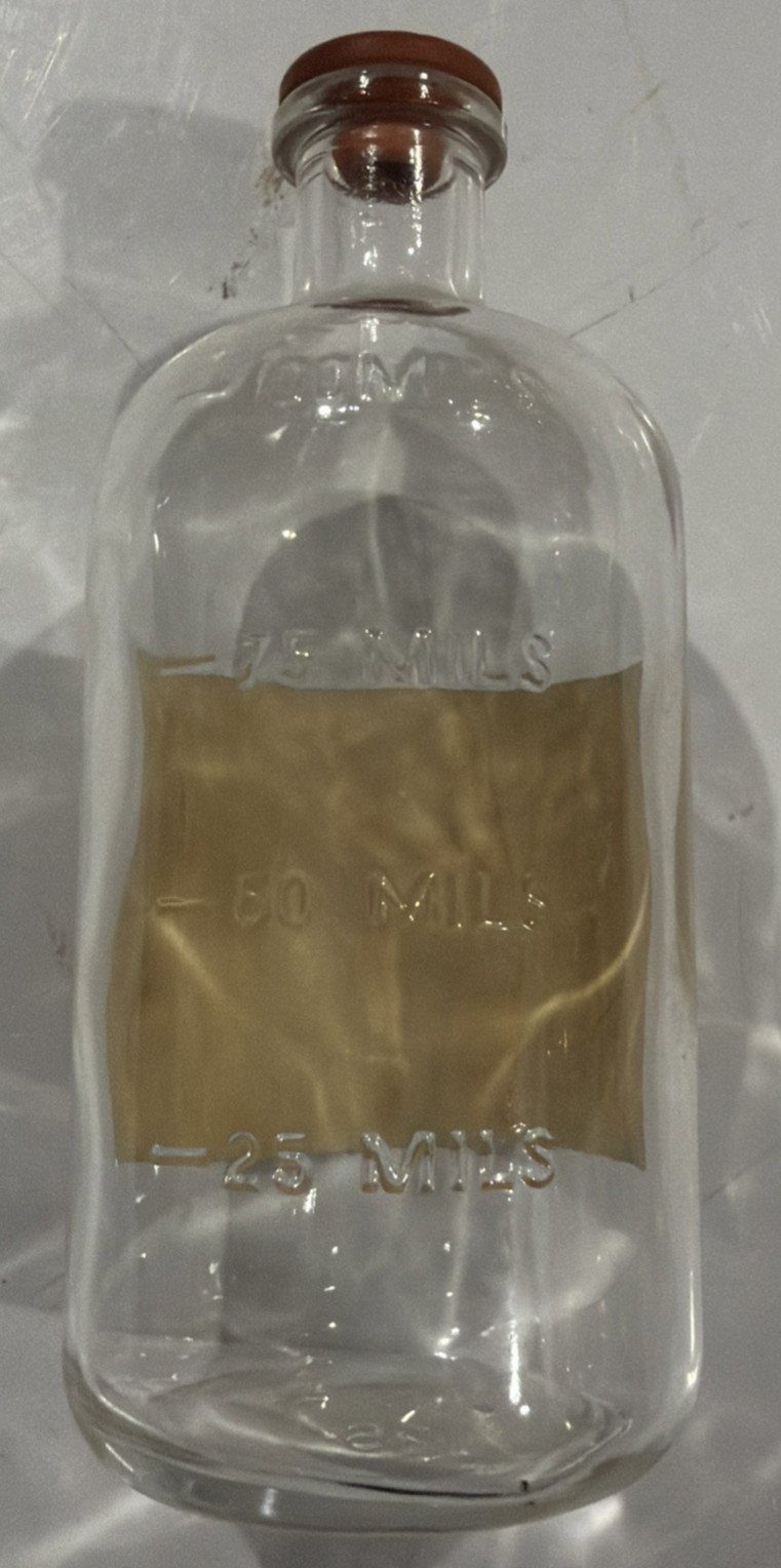 ANTIQUE APOTHECARY CHEMIST PHARMACY BOTTLE ISO-SOL 100cc 4.5”