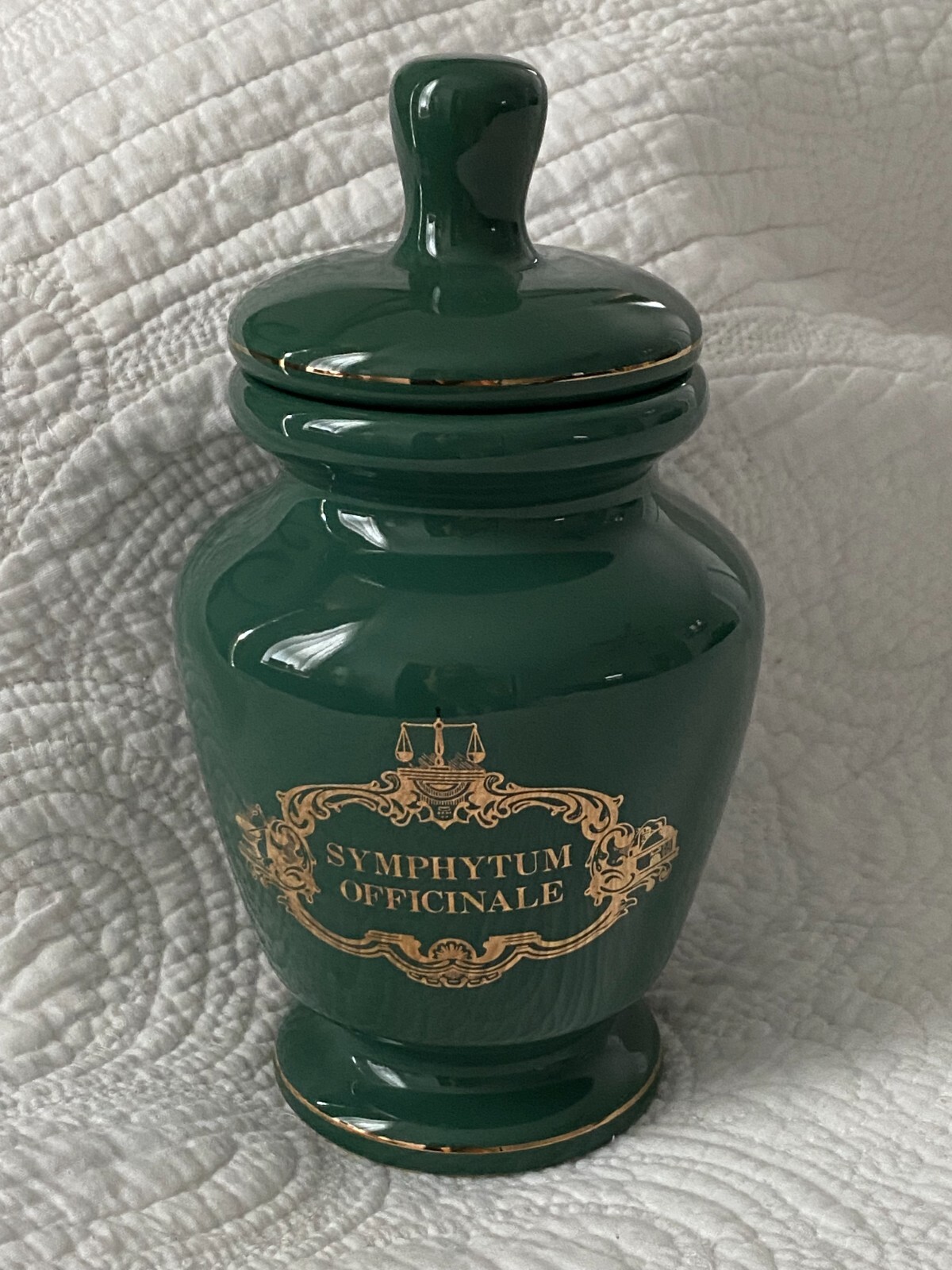 Apothecary Jar, Eli Lily “Lactucarium”(Wild Lettuce) Pharmaceutical Burgundy Red