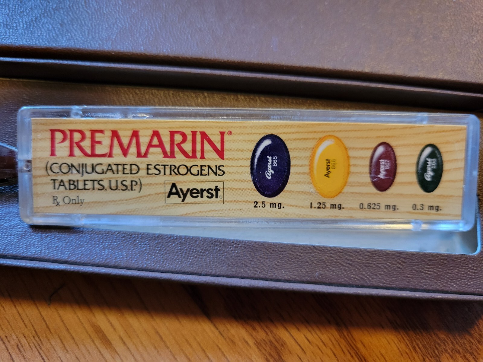 VINTAGE PREMARIN LETTER OPENER AYERST LABORATORIES TABLETS IN presentation case