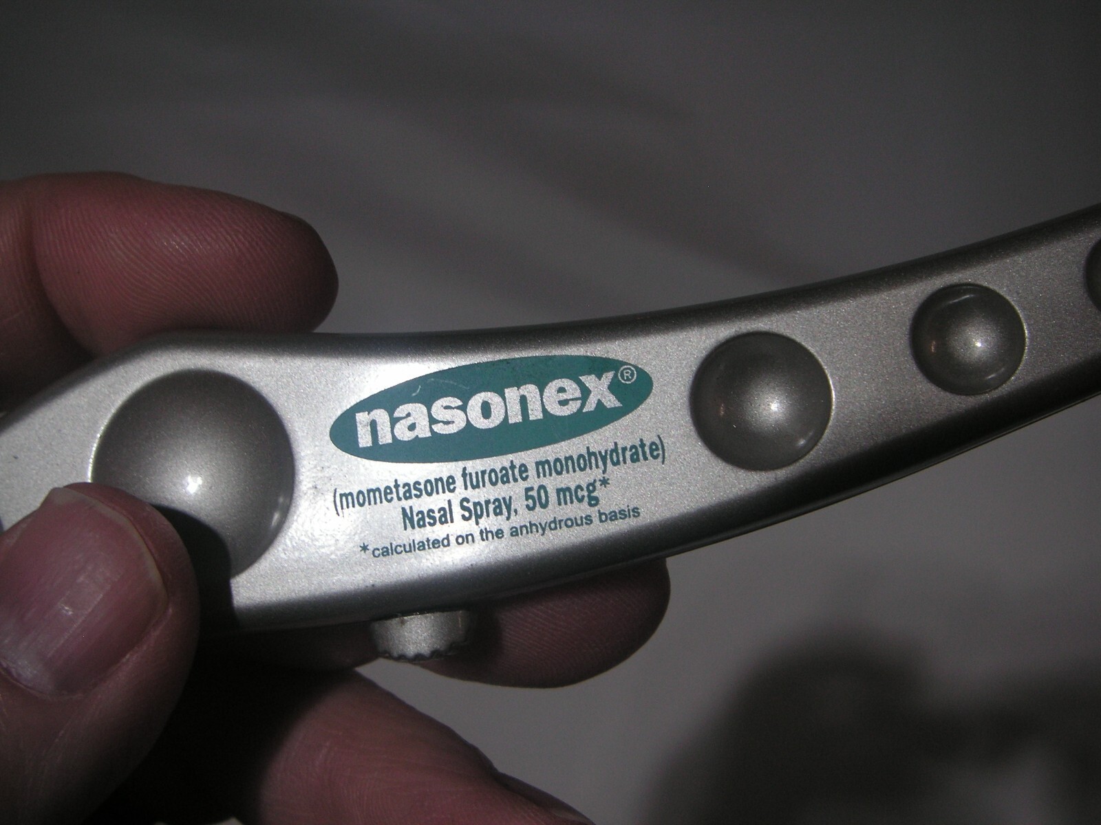 NASONEX, CLARITIN ADVERTISING REFLEX HAMMER