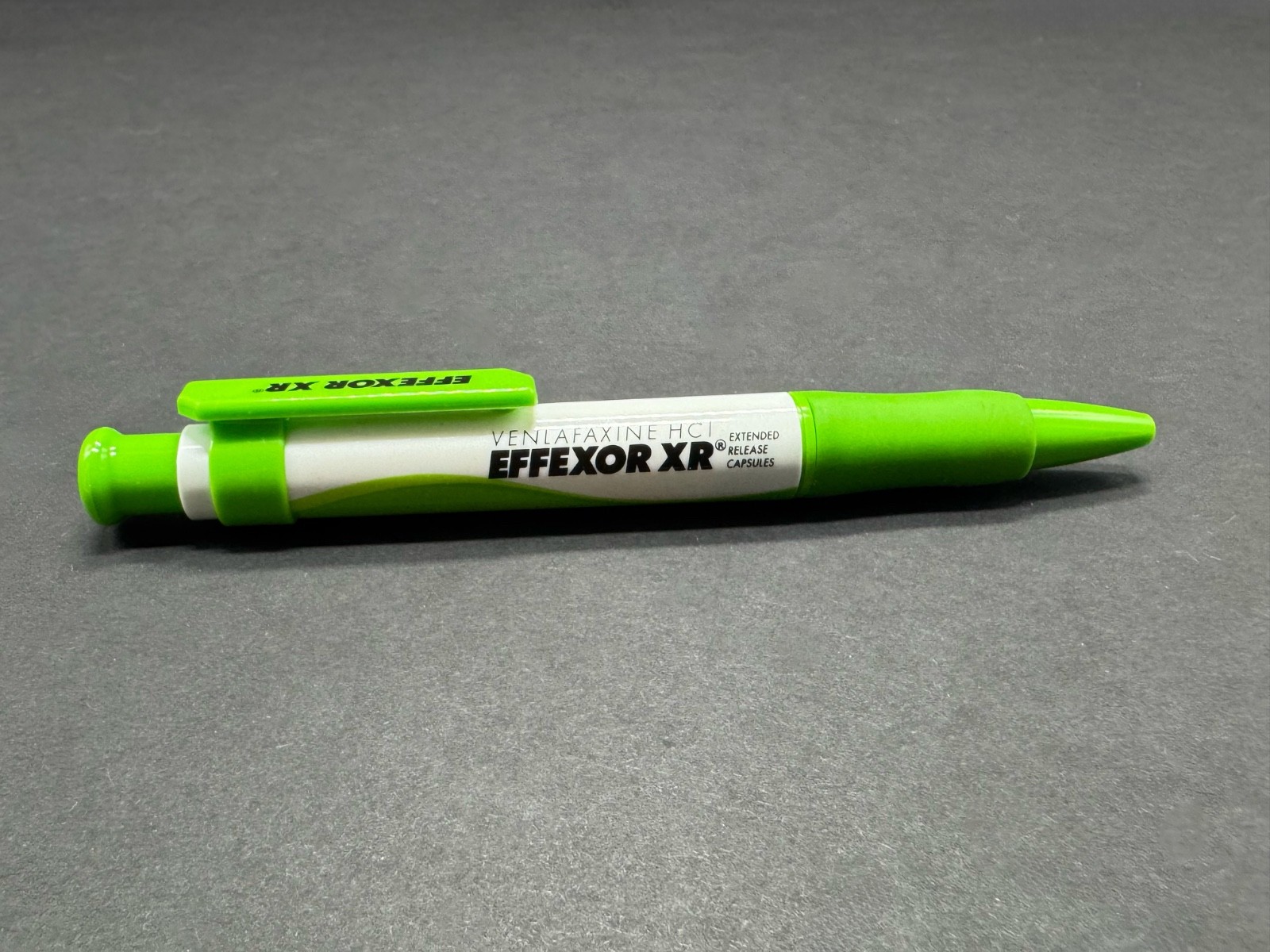Effexor XR Promotional Click Pen – Green & White Pharma Rep Collectible