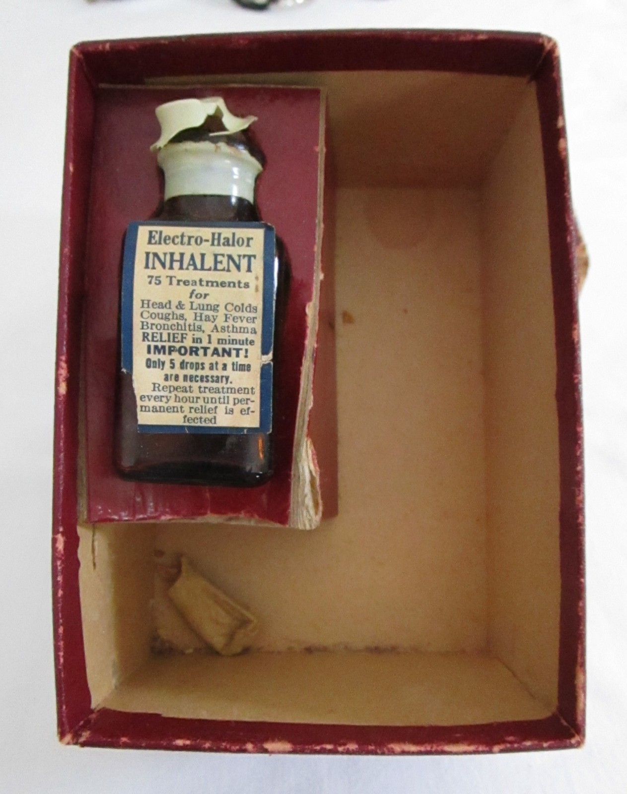 Antique vaporizer cold treatment ELECTRO-HALOR w box instructions MEDICAL CURIO