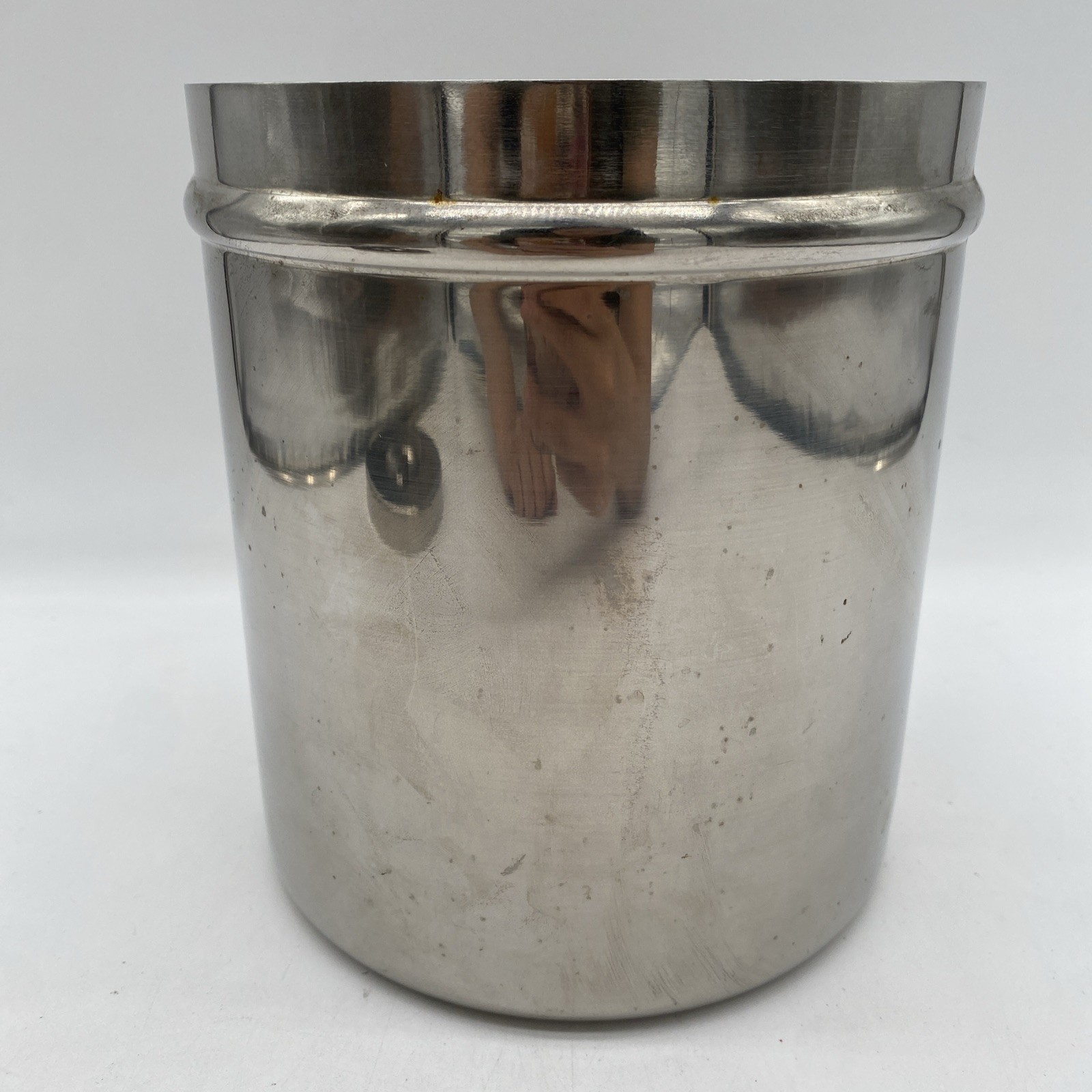 Vollrath Stainless Steel Canister With Medical Lid – 8803