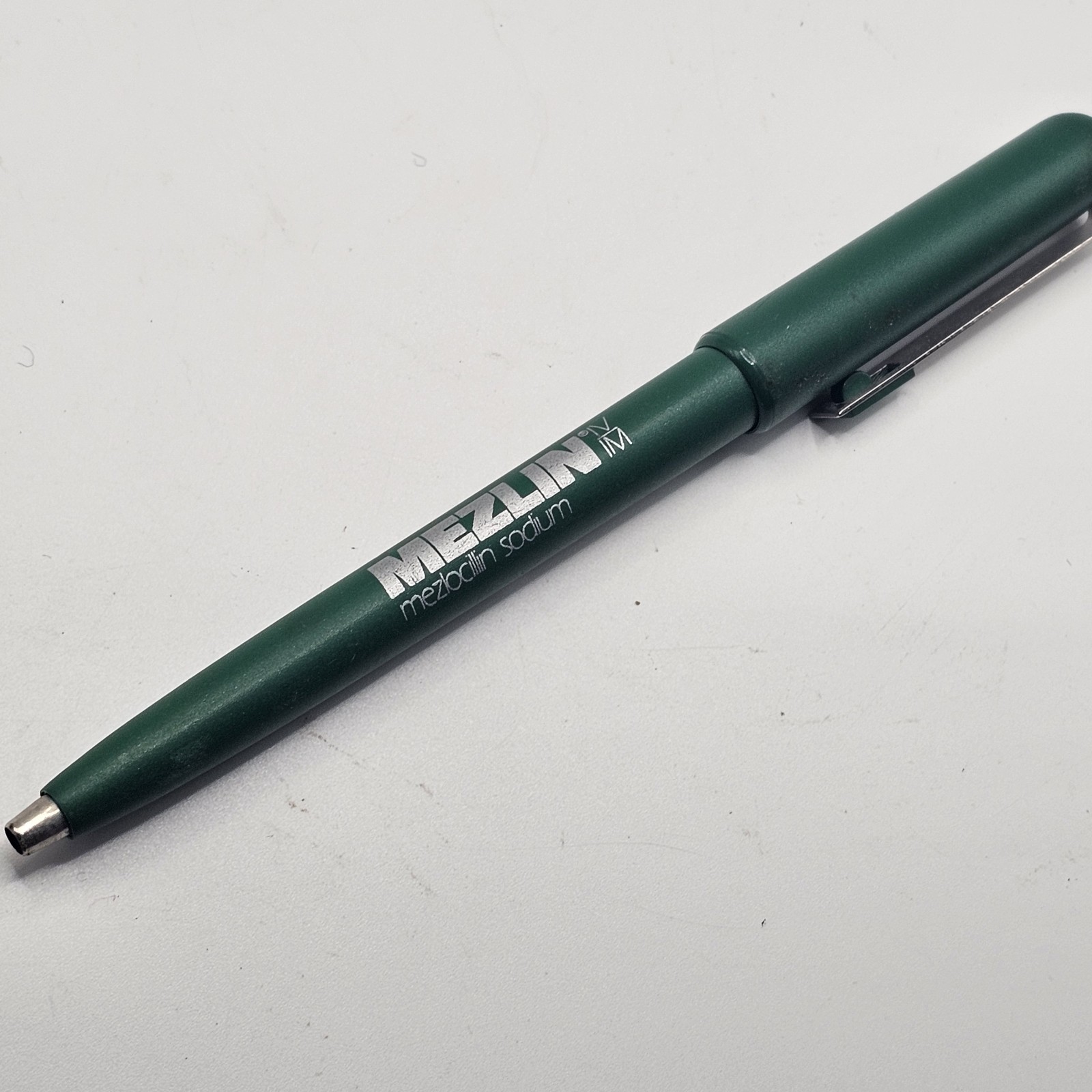 Mezlin Mezlocilin Sodium Ball Point Pen Vintage Green Pharmaceutical Promotional