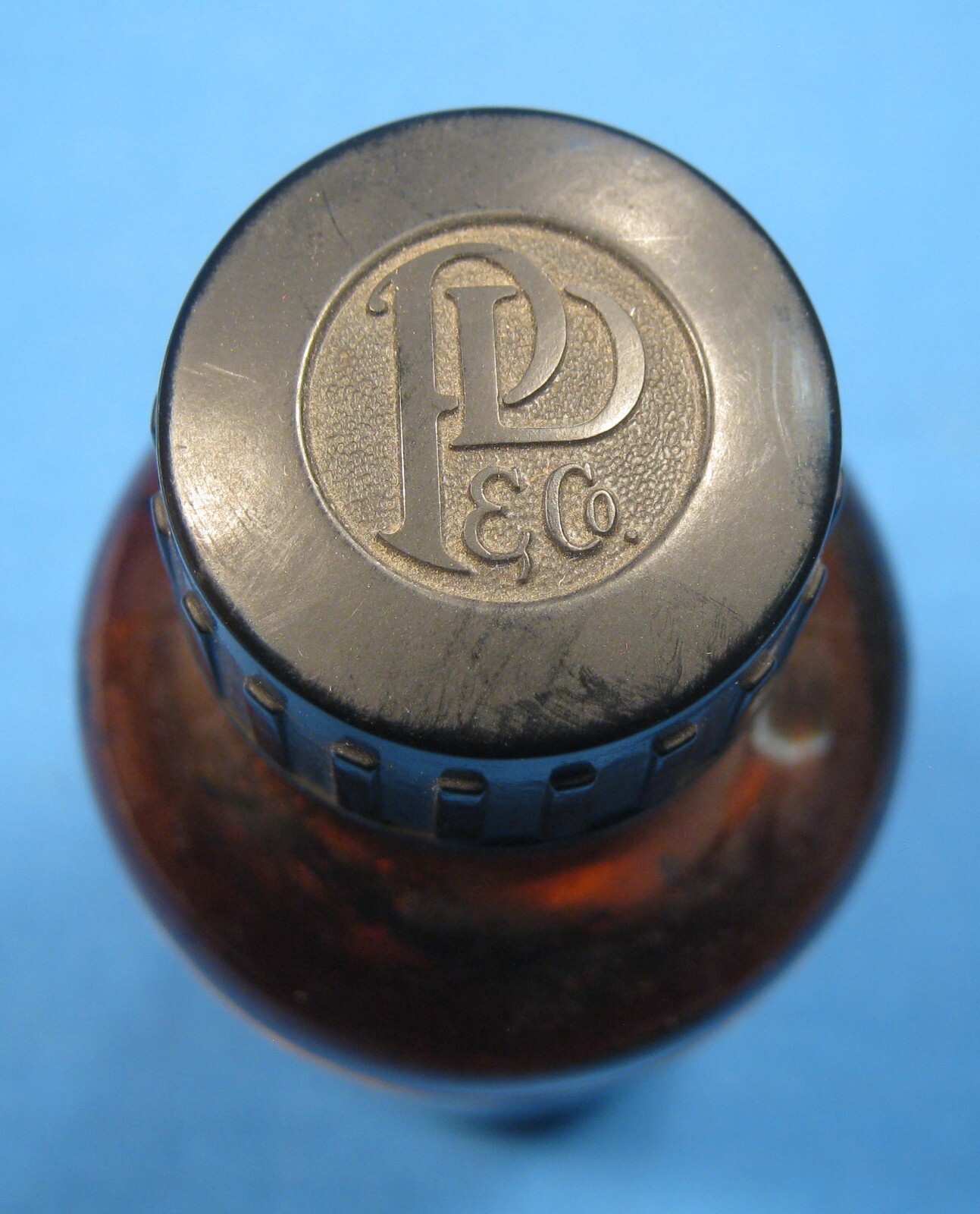 VINTAGE PARKE-DAVIS COTTON-ROOT BARK BOTTLE FREE SHIPPING W