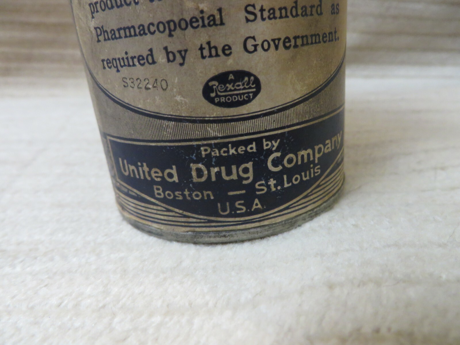 Vintage United Drug Puretest 4oz Cardboard with Tin Lid