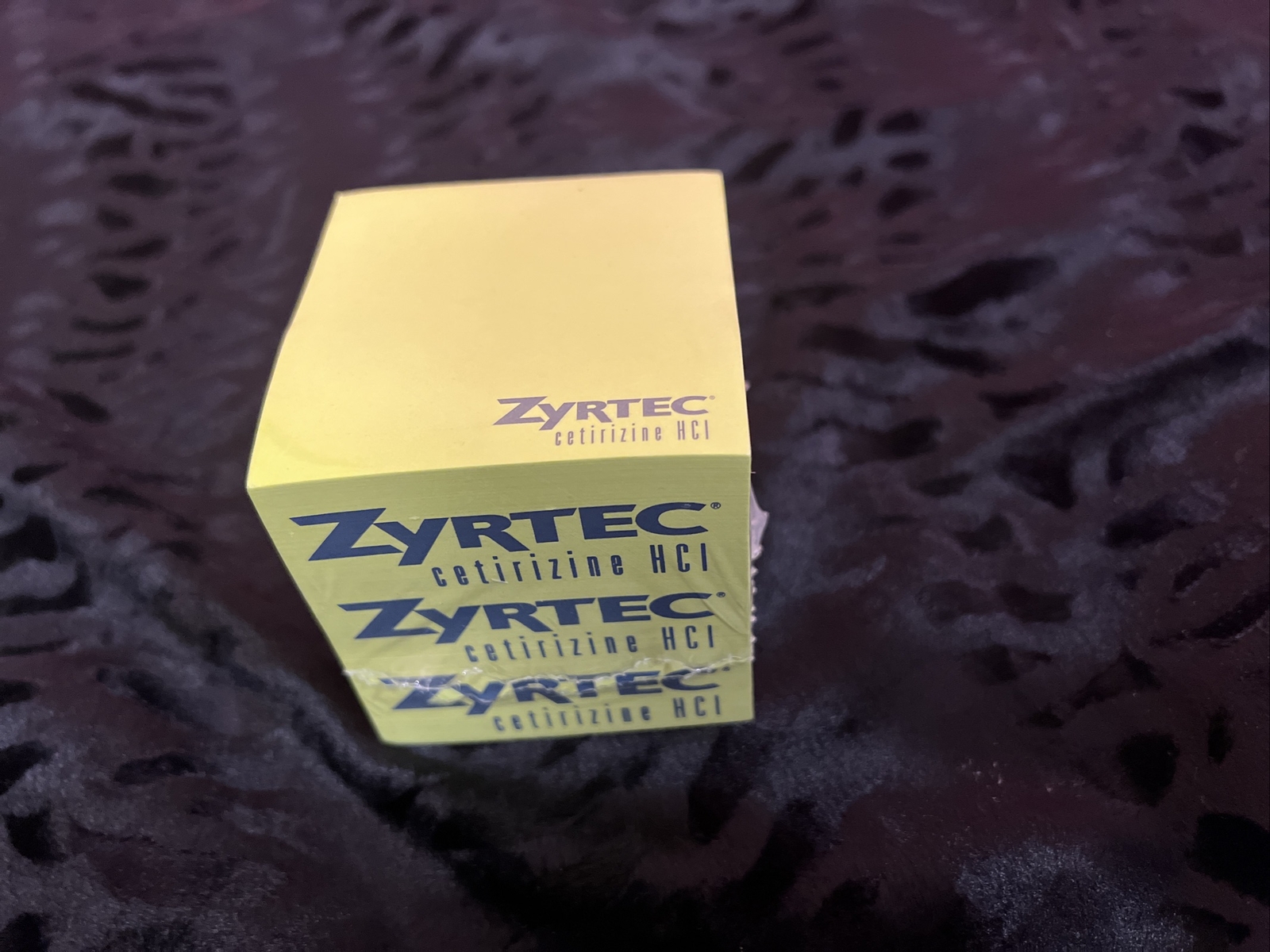 ZYRTEC Post It Notes Advertising Pharmaceutical Block Promo