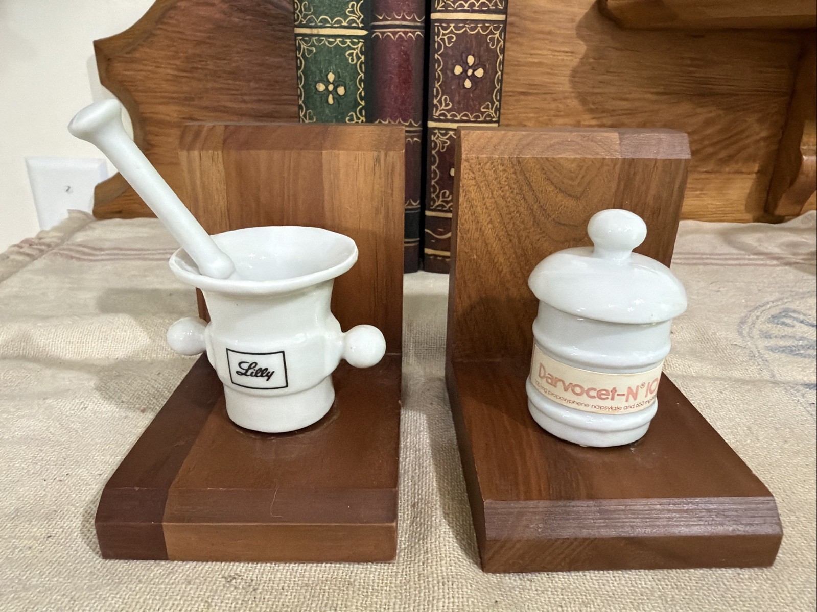 Lilly Mini Apothecary Bookends Pharmacist Darvocet Pain Med Advertisement VTG