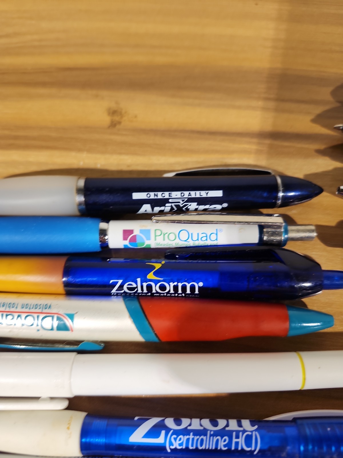Lot of 30 PENS Drug Rep Pharmaceutical Promo Prilosec Lotrel Seroquel