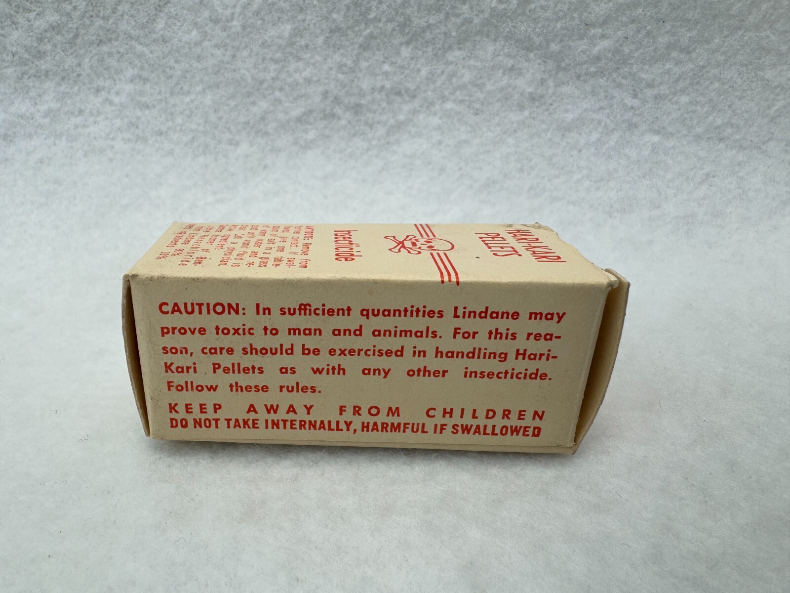 Vintage Hari-Kari Pellets Empty Box Skull Cross Bones Wichita, KS 2 1/2″ Tall