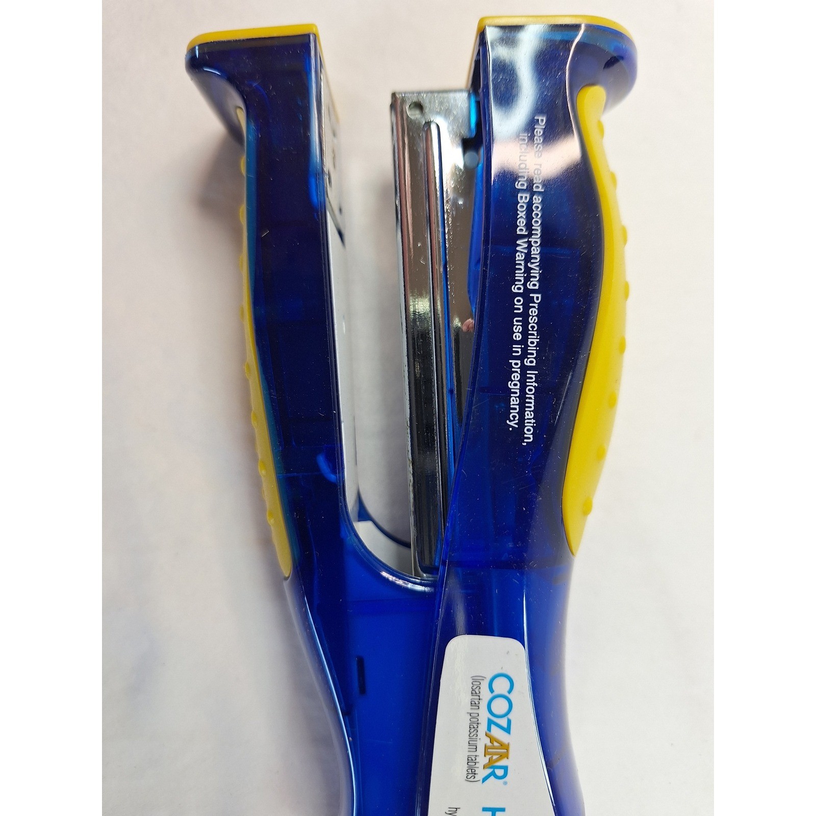 Cozaar Hyzaar Pharmaceutical Drug Rep Promo Vertical Stapler Blue Yellow Office