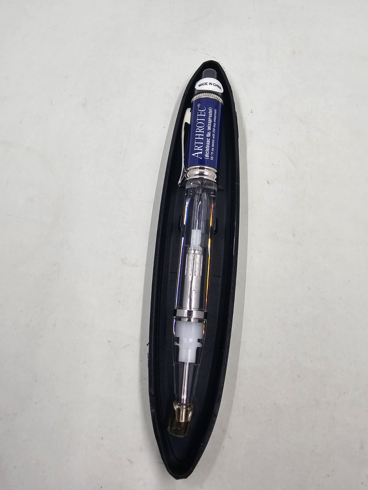 Vintage Ball Point Pen w Black Case