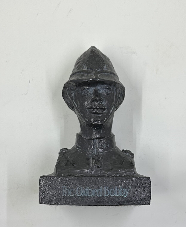 1977 Oxford Bobby Resin Bust Bristol Laboratories Tegopen Promotional Statue