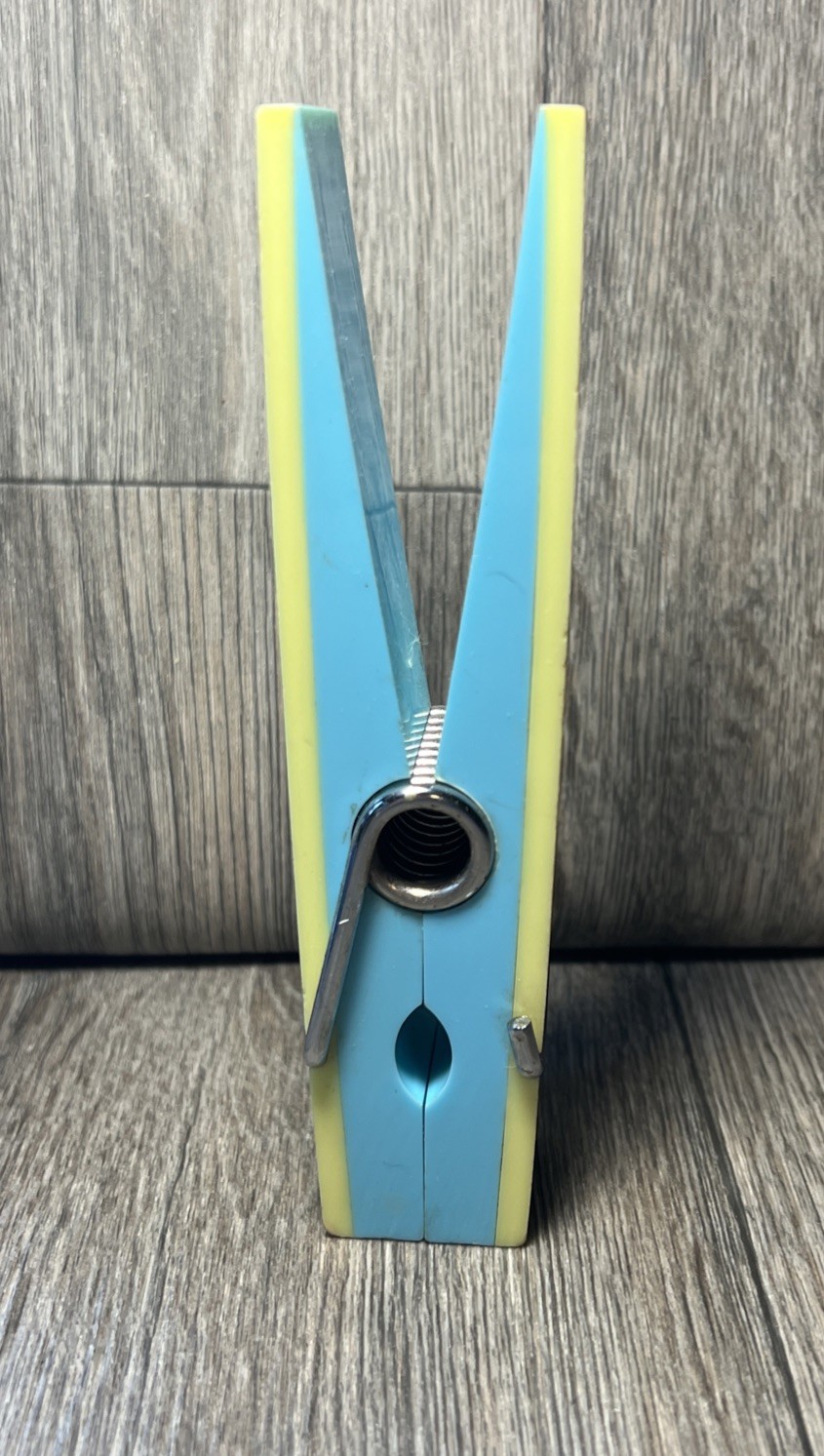 Pfizer Jumbo Clothespin Antivert/50 Meclizine HCI Advertisement Pharmaceutical