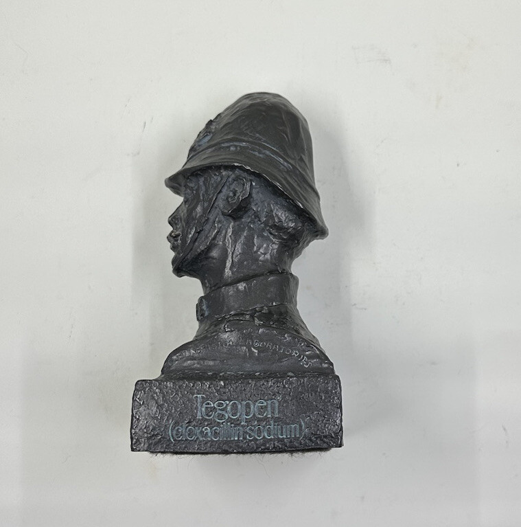1977 Oxford Bobby Resin Bust Bristol Laboratories Tegopen Promotional Statue
