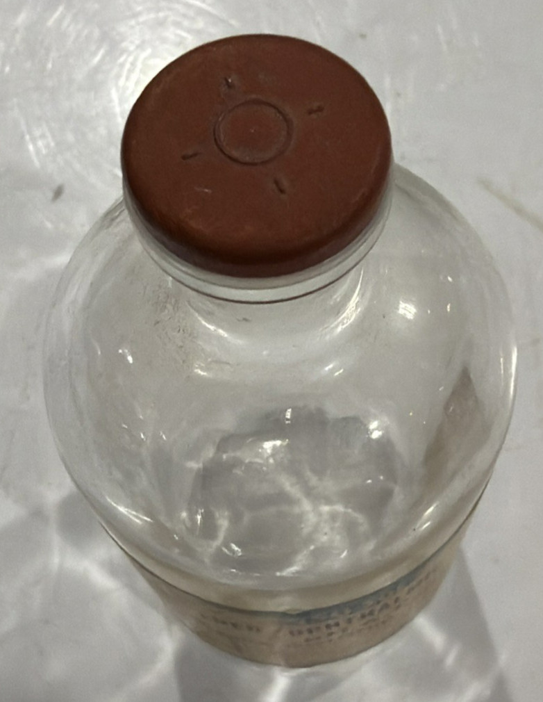 ANTIQUE APOTHECARY CHEMIST PHARMACY BOTTLE ISO-SOL 100cc 4.5”