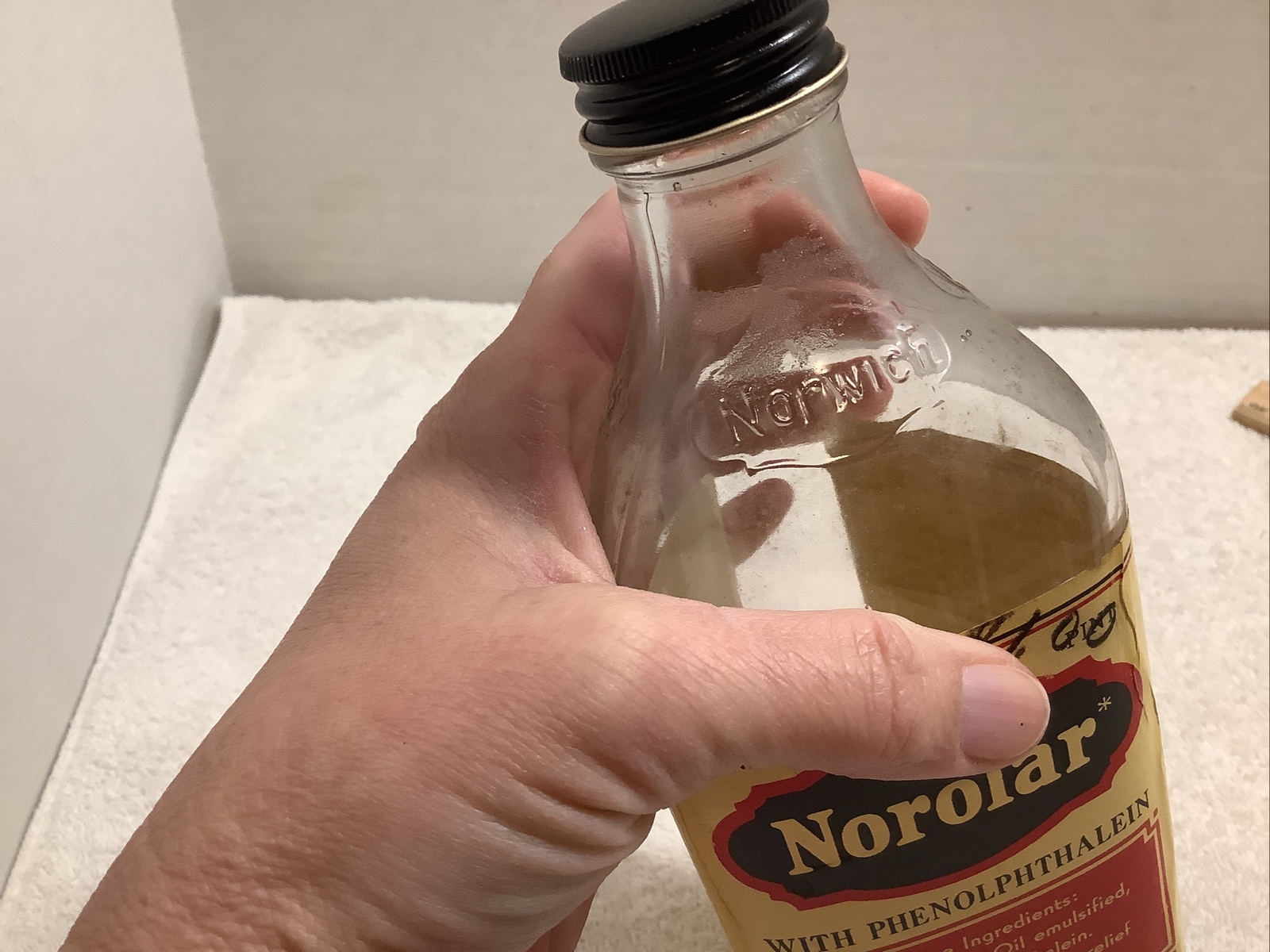 Vtg 1 Pint Pharmacy Glass Bottle Norolar Mineral Oil Constipation Remedy Empty