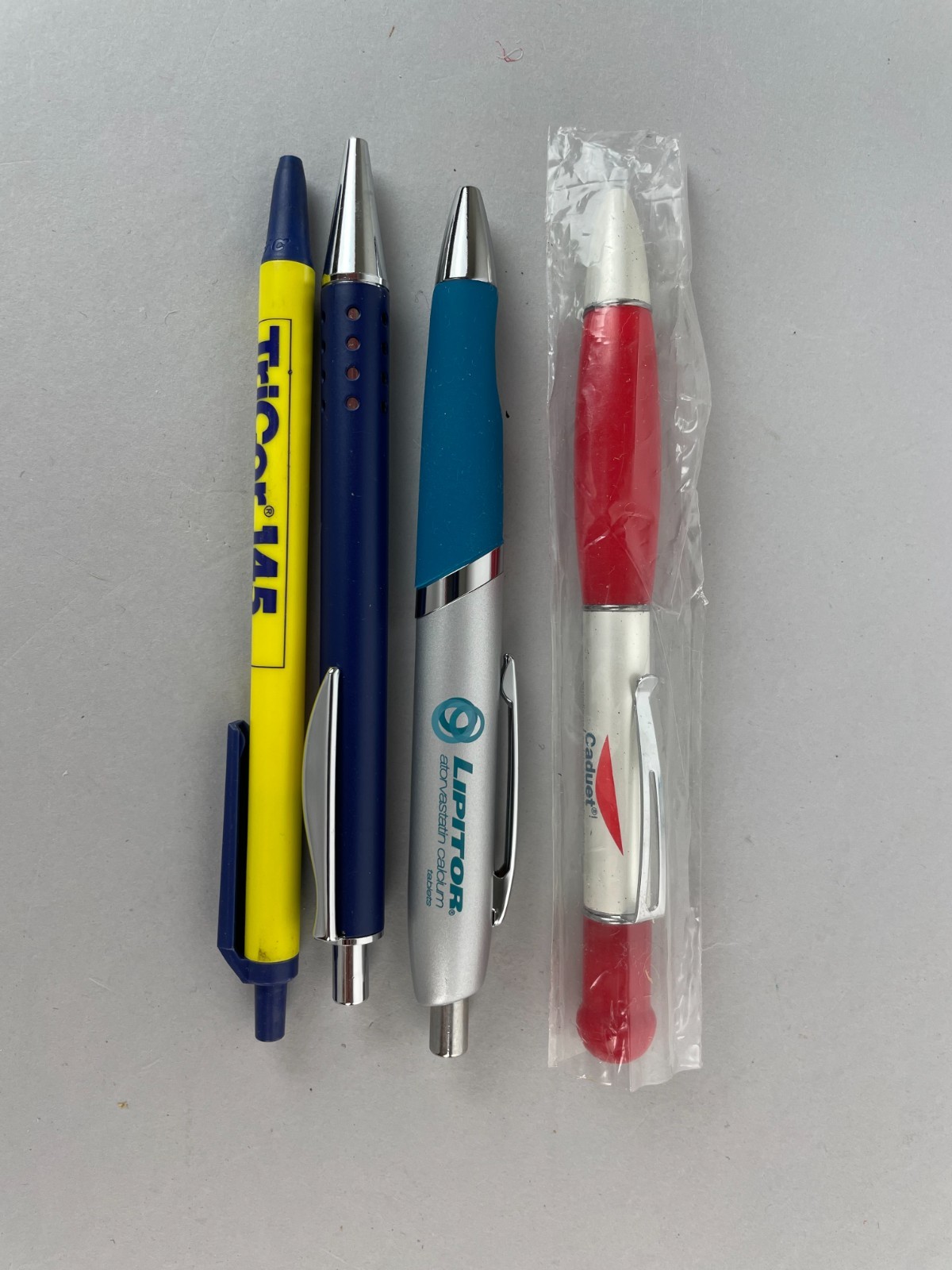 Vintage Pharmaceutical Drug Rep Pen Lot Of FIVE + 4 pens one needs ink, Nasacort