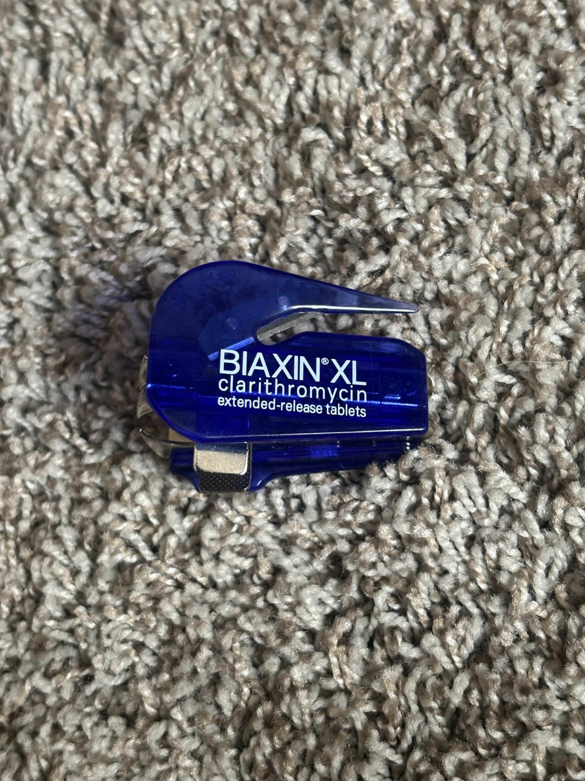 Biaxin XL & Zoloft Blue Stapler And Staple Puller Set Medicine Advertisement