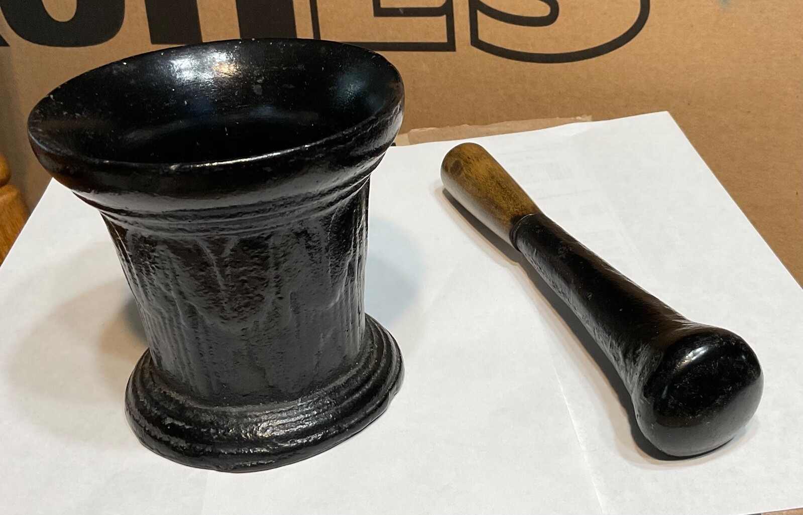 ANTIQUE CAST METAL STEEL MORTAR PESTLE GRINDING BOWL CHEMIST APOTHECARY