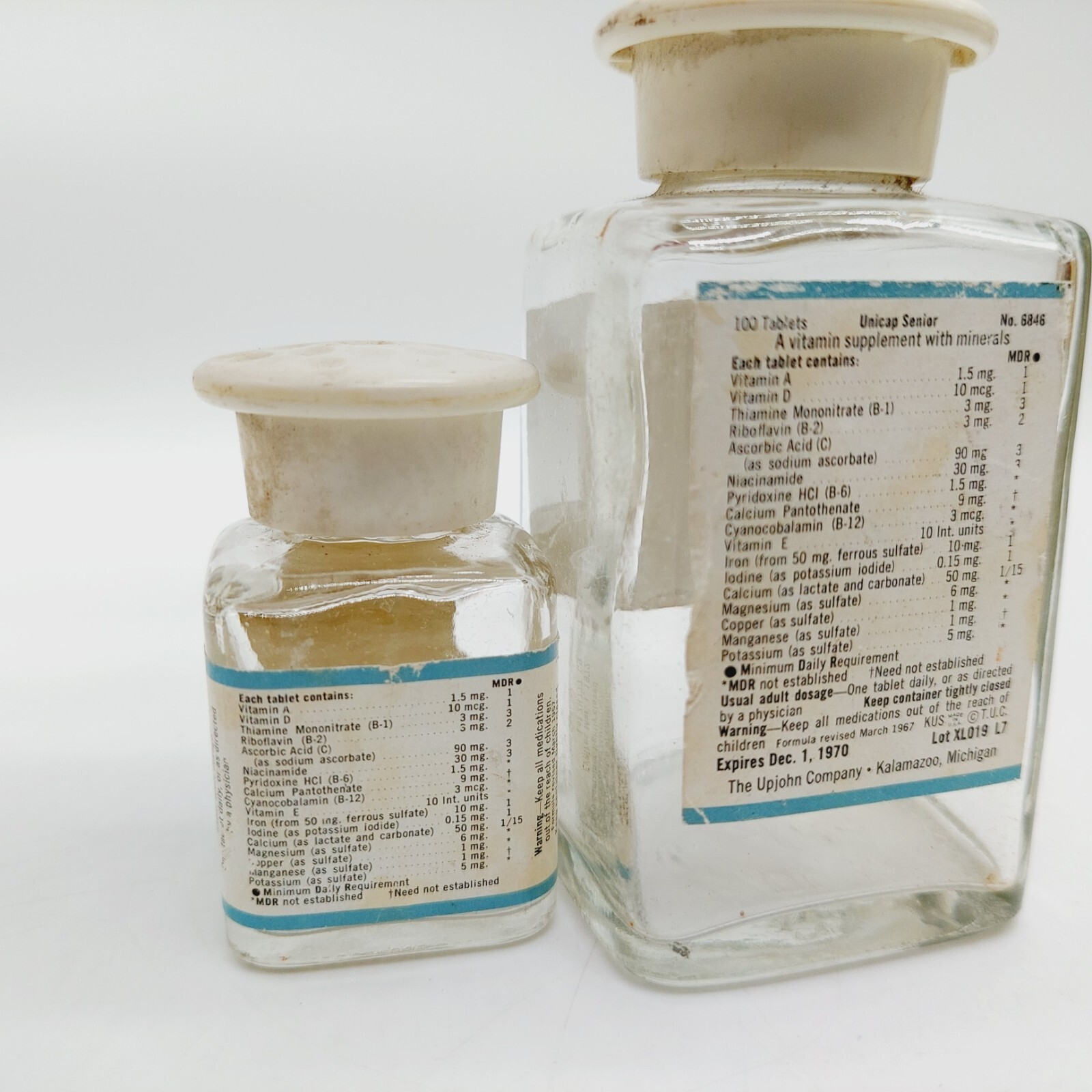 Vintage Upjohn Unicap Multivitamins Empty Bottles Collectible Jars Drug Lot Of 2